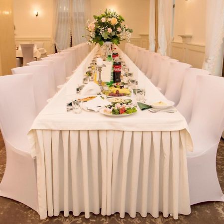 Hotel Karczowka Κίελτσε Εξωτερικό φωτογραφία