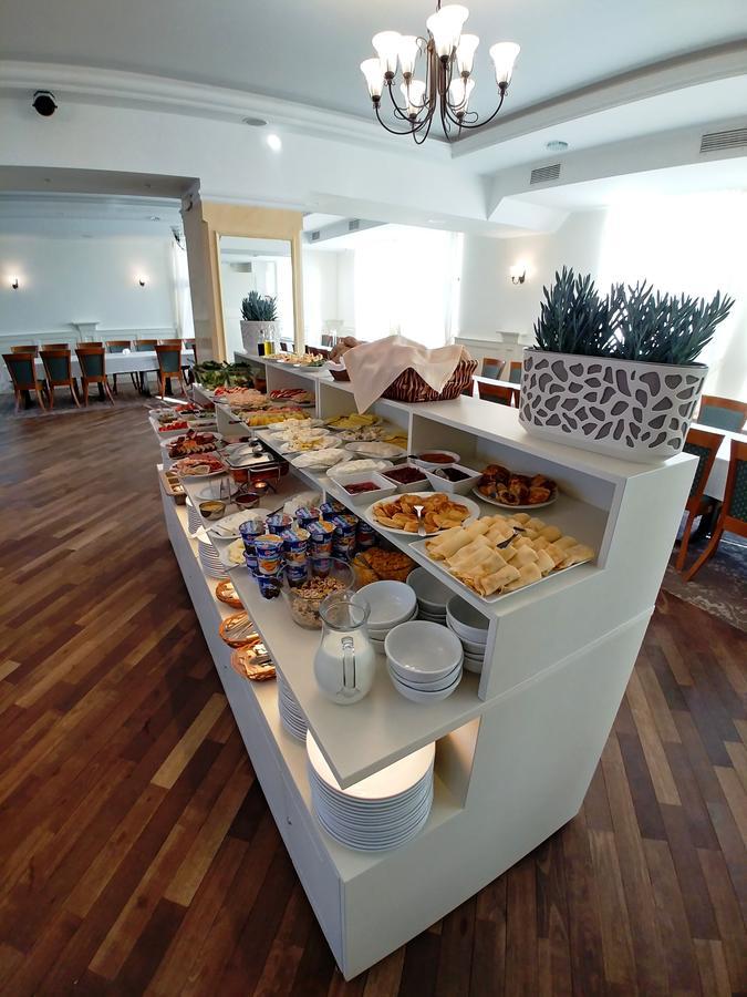 Hotel Karczowka Κίελτσε Εξωτερικό φωτογραφία