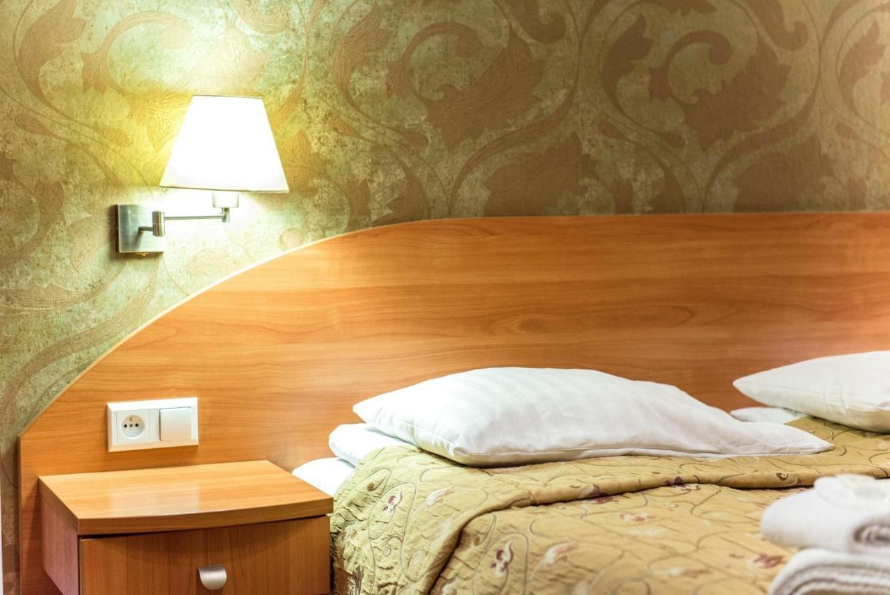 Hotel Karczowka Κίελτσε Εξωτερικό φωτογραφία