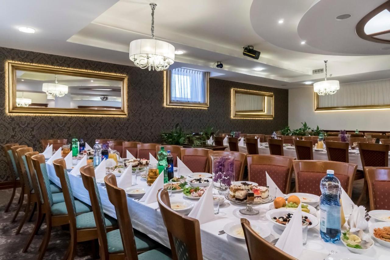 Hotel Karczowka Κίελτσε Εξωτερικό φωτογραφία